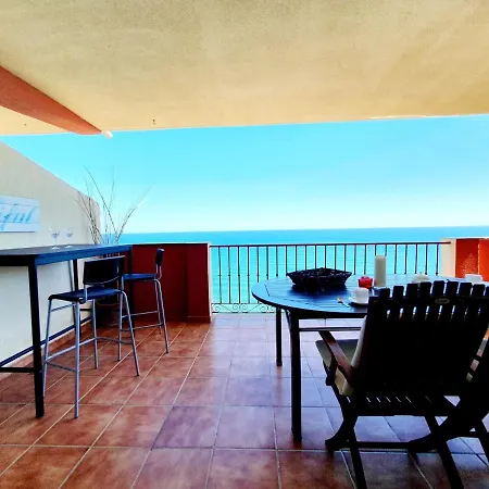 Apartamento Carvajal Seaviews *